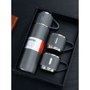 Kit Garrafa Térmica Inox 500ml + 3 Xícaras Bebidas Fria ou Quente