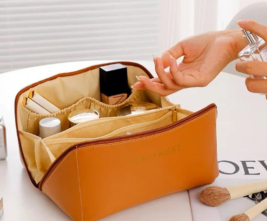 Necessaire Grande Capacidade -Couro Sintético. -Alta Qualidade