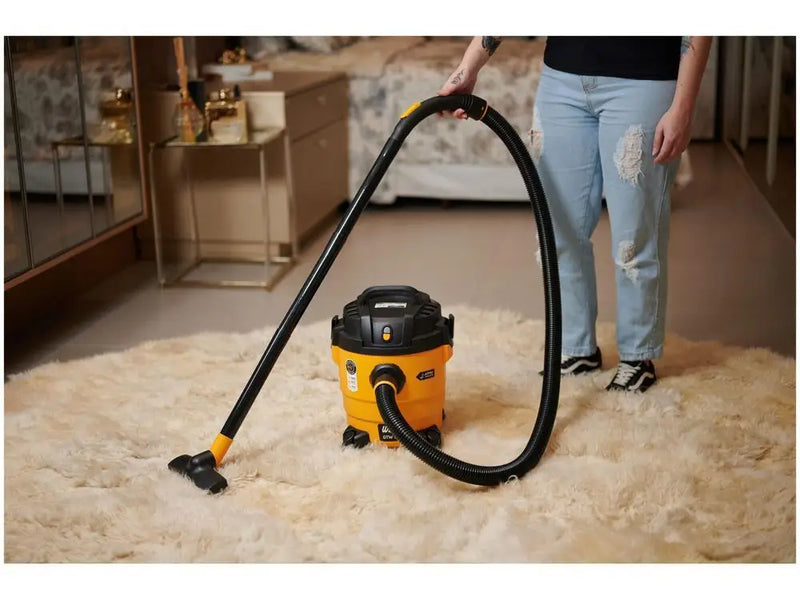 Aspirador de Pó e Água WAP GTW 10 com Suporte -220V