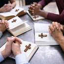 Cruz Madeira Oração e Fé - Fortalecimento Espiritual