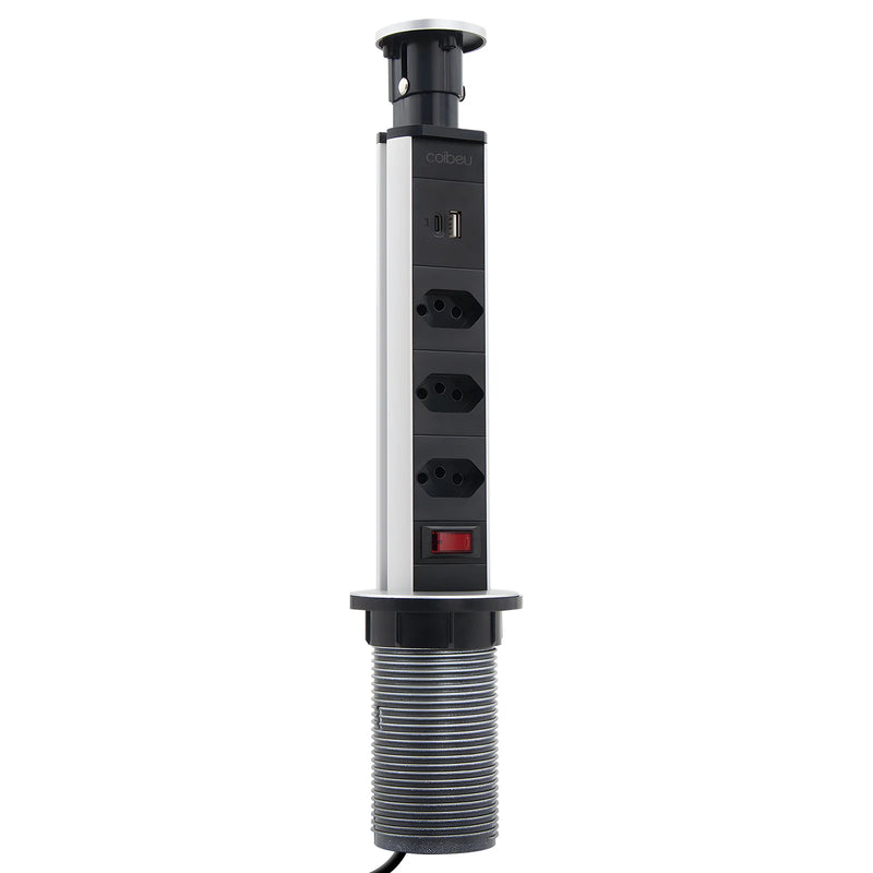 Adaptador de Tomada em  Torre, USB Plugue Tomada e USB.