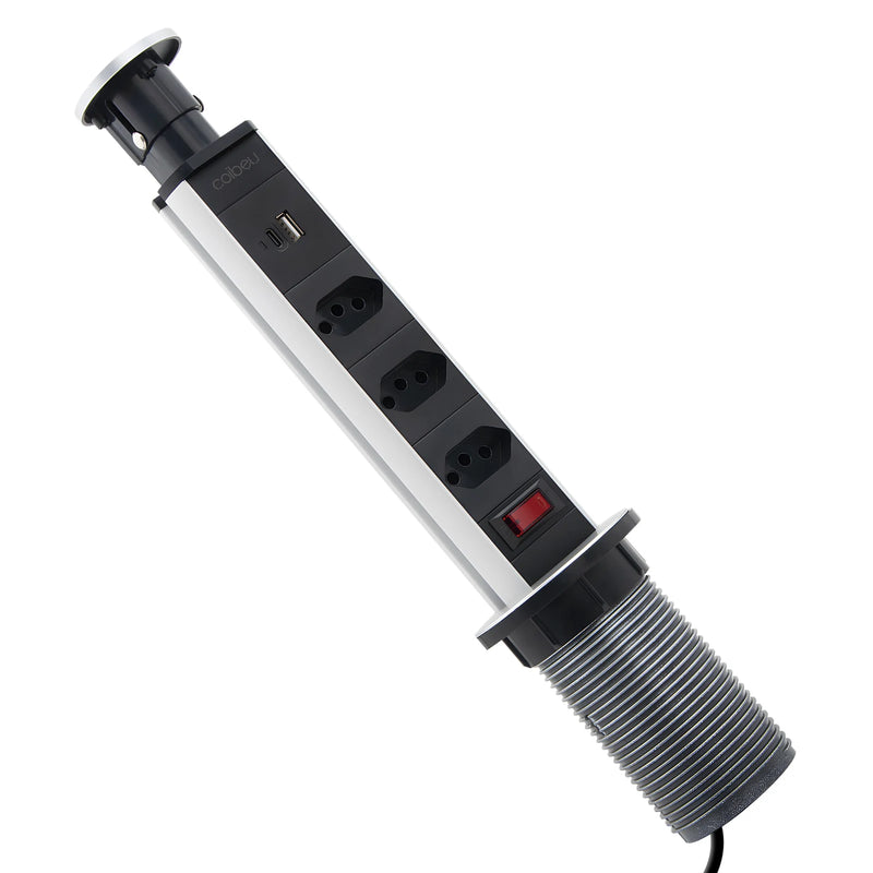 Adaptador de Tomada em  Torre, USB Plugue Tomada e USB.